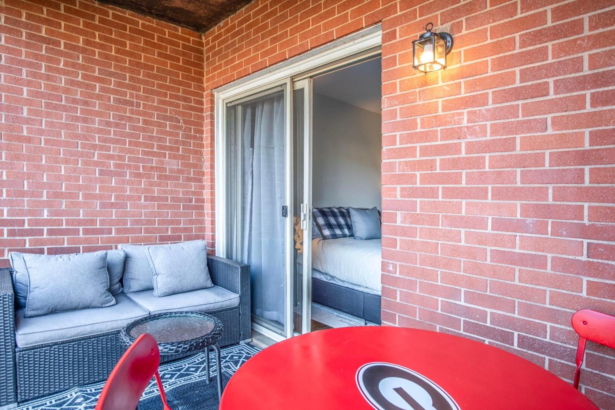 Classic City Getaway - 1 Mile Walk To Sanford Stadium! Атенс Екстер'єр фото
